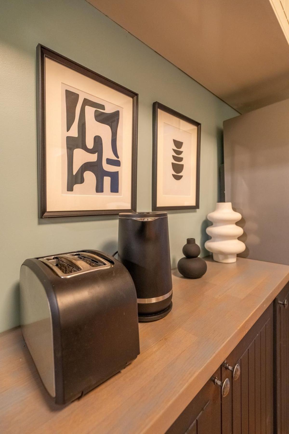 Apartment Stylish 2 Bdrm At Ndk
